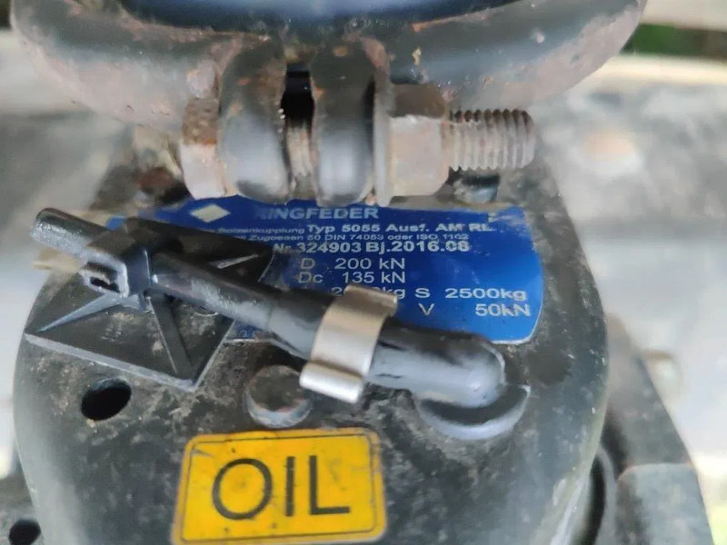 Ringfeder 5055 Trekhaak Pen 50mm Automatische Rockinger / vangmuil - 예비 휠 커플링 : 사진 4 Ringfeder 5055 Trekhaak Pen 50mm Automatische Rockinger / vangmuil - 예비 휠 커플링 : 사진 4