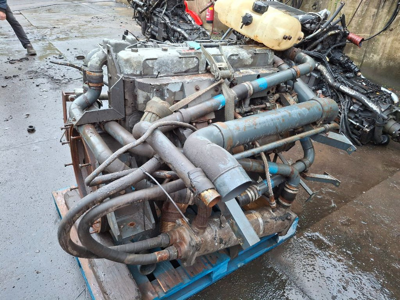 DAF RS180M (75CF) - 엔진 : 사진 4 DAF RS180M (75CF) - 엔진 : 사진 4