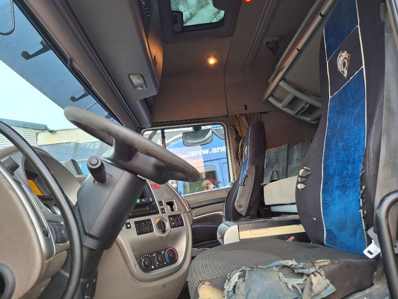 DAF XF 105.460 - 캡 새시 트럭 : 사진 5 DAF XF 105.460 - 캡 새시 트럭 : 사진 5