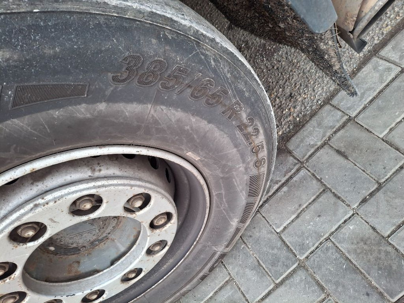 DAF XF 105.460 - 캡 새시 트럭 : 사진 4 DAF XF 105.460 - 캡 새시 트럭 : 사진 4