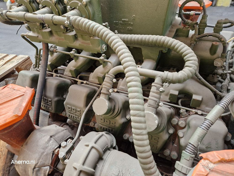 MTU (MERCEDES-BENZ) 12V 2000 - 엔진 : 사진 5 MTU (MERCEDES-BENZ) 12V 2000 - 엔진 : 사진 5