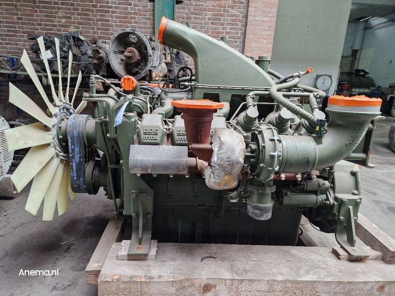 MTU (MERCEDES-BENZ) 12V 2000 - 엔진 : 사진 1 MTU (MERCEDES-BENZ) 12V 2000 - 엔진 : 사진 1