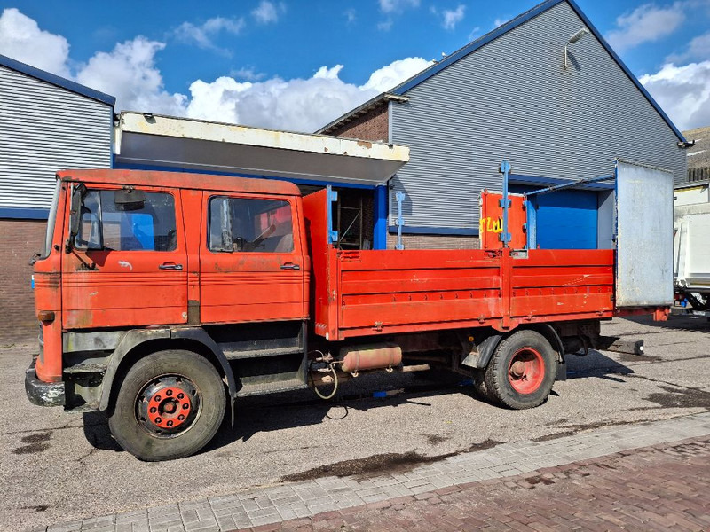 Mercedes-Benz 1113 - 캡 새시 트럭 : 사진 2 Mercedes-Benz 1113 - 캡 새시 트럭 : 사진 2