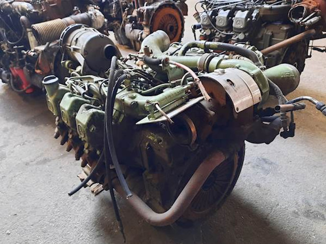 Mercedes-Benz OM401LA - 엔진 버스 용 : 사진 4 Mercedes-Benz OM401LA - 엔진 버스 용 : 사진 4