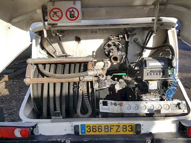 Renault MIDLUM 220 GAS / LPG - 유조트럭 : 사진 5 Renault MIDLUM 220 GAS / LPG - 유조트럭 : 사진 5