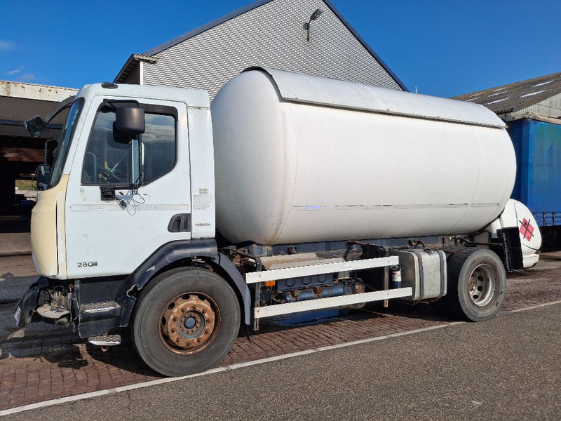 Renault MIDLUM 280DXI - 유조트럭 : 사진 2 Renault MIDLUM 280DXI - 유조트럭 : 사진 2