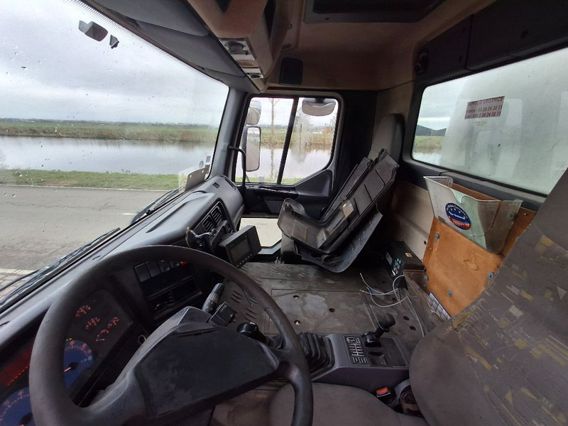 Renault PREMIUM 270 GAS / LPG - 유조트럭 : 사진 5 Renault PREMIUM 270 GAS / LPG - 유조트럭 : 사진 5