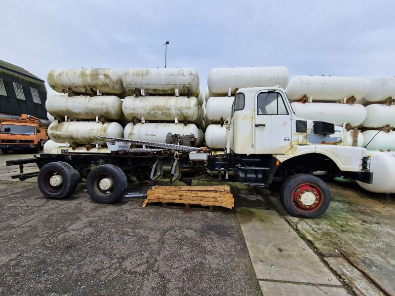 Volvo N10 6x6 - 캡 새시 트럭 : 사진 3 Volvo N10 6x6 - 캡 새시 트럭 : 사진 3