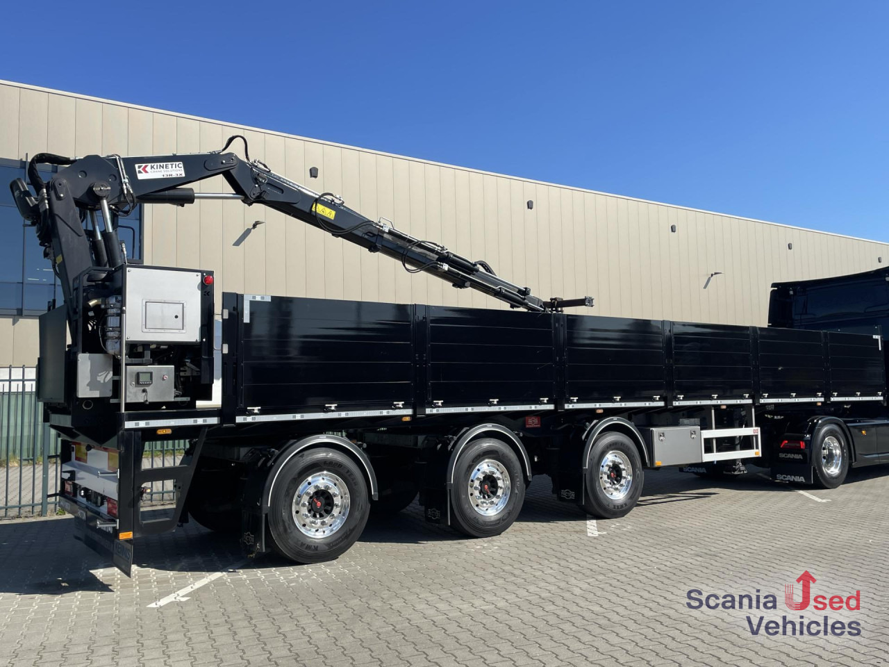 PACTON PACTON TPL.342 CB LIFT AXLE KINETIC 13R-3X CRANE - 드롭사이드/ 플랫베드 트레일러 : 사진 1 PACTON PACTON TPL.342 CB LIFT AXLE KINETIC 13R-3X CRANE - 드롭사이드/ 플랫베드 트레일러 : 사진 1