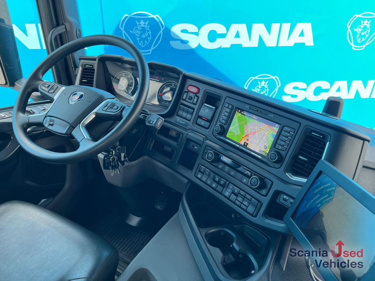 SCANIA G 450 B8x2*6NB DIFF-L HIAB X-HIPRO 262 EP-4 - 드롭사이드/ 플랫베드 트럭 : 사진 4 SCANIA G 450 B8x2*6NB DIFF-L HIAB X-HIPRO 262 EP-4 - 드롭사이드/ 플랫베드 트럭 : 사진 4