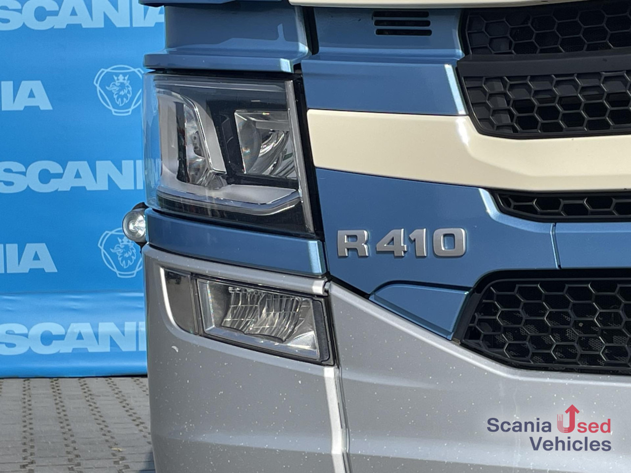 SCANIA R 410 A4x2NA RETARDER LED LNG SMART 2 P-AIRCO - 트랙터 유닛 : 사진 3 SCANIA R 410 A4x2NA RETARDER LED LNG SMART 2 P-AIRCO - 트랙터 유닛 : 사진 3