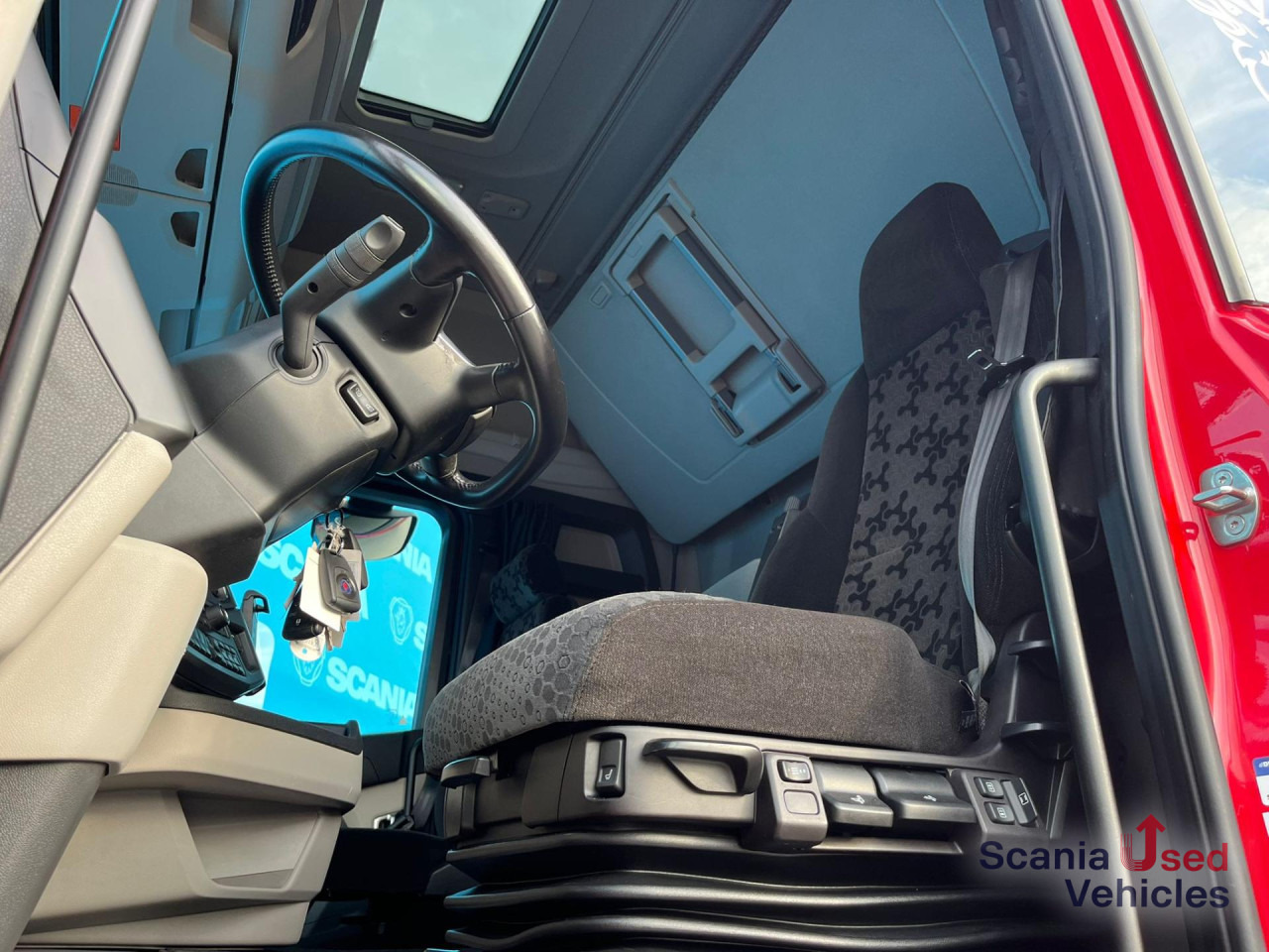 SCANIA R 450 A4x2NA RETARDER LED NAVI PTO - 트랙터 유닛 : 사진 2 SCANIA R 450 A4x2NA RETARDER LED NAVI PTO - 트랙터 유닛 : 사진 2