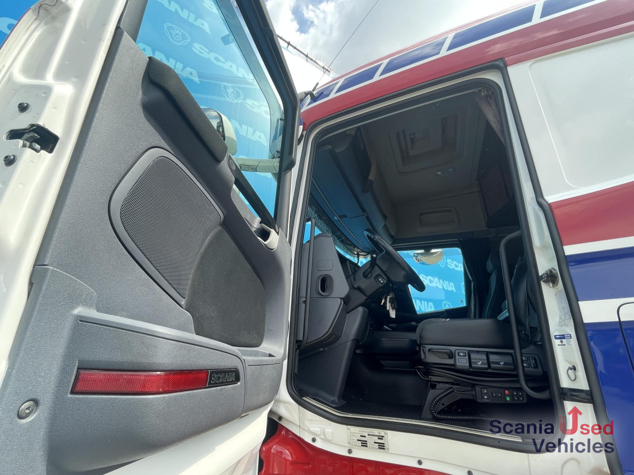SCANIA R 450 LA4x2MNB DIFF-L RETARDER FULL AIR 8T ALCOA - 트랙터 유닛 : 사진 3 SCANIA R 450 LA4x2MNB DIFF-L RETARDER FULL AIR 8T ALCOA - 트랙터 유닛 : 사진 3