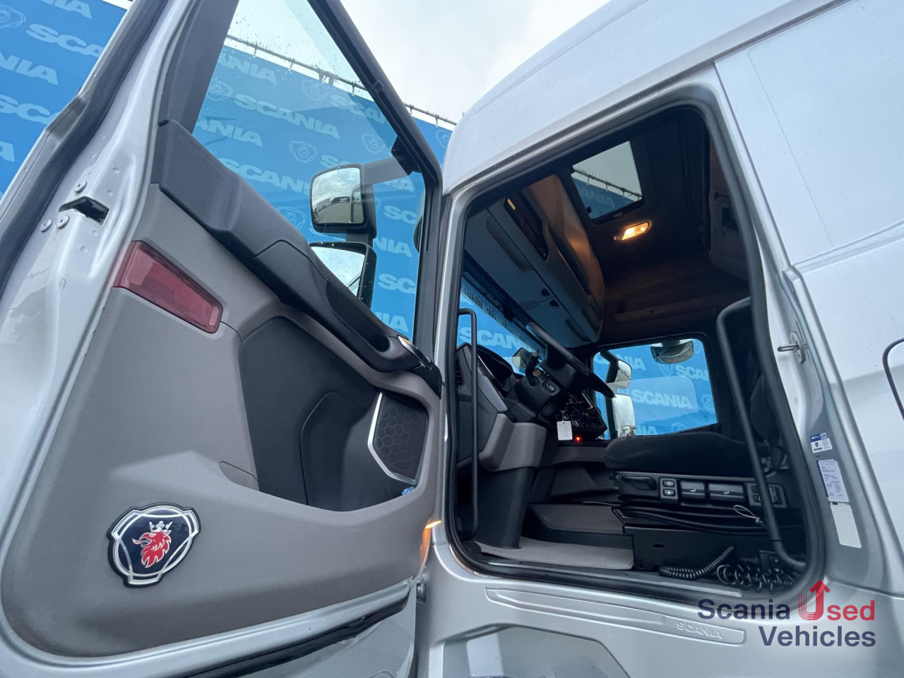 SCANIA R 500 A4x2NB RETARDER FULL AIR P-AIRCO HYDRO 9T - 트랙터 유닛 : 사진 4 SCANIA R 500 A4x2NB RETARDER FULL AIR P-AIRCO HYDRO 9T - 트랙터 유닛 : 사진 4