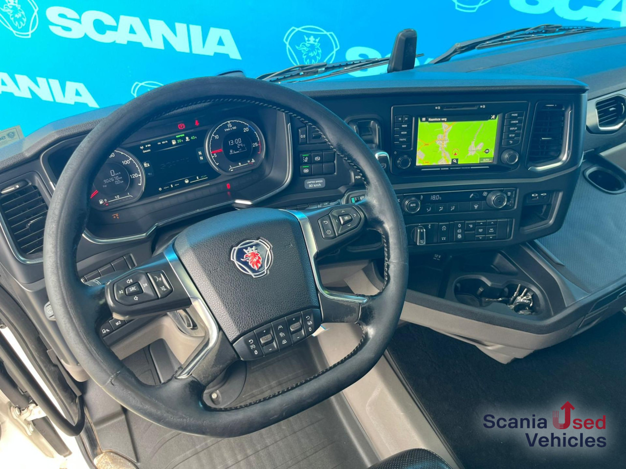 SCANIA R 500 B6x2NB HOOKLIFT 20T RETARDER FULL-AIR 9T - 캡 새시 트럭 : 사진 5 SCANIA R 500 B6x2NB HOOKLIFT 20T RETARDER FULL-AIR 9T - 캡 새시 트럭 : 사진 5