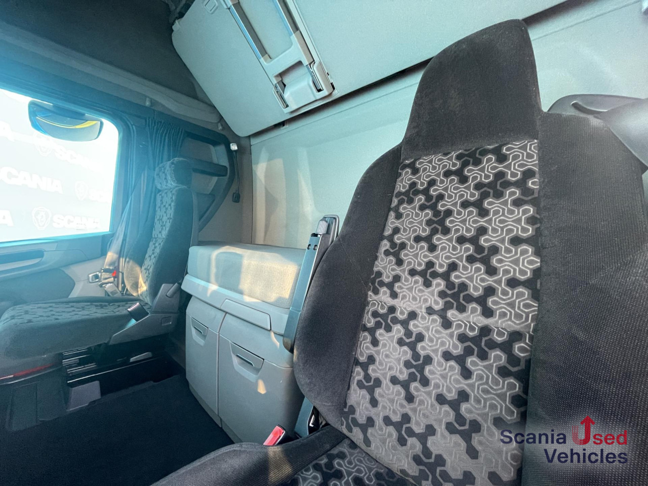 SCANIA S 450 A4x2NA DIFF-L PARK AIRCO RETARDER HYDRO - 트랙터 유닛 : 사진 4 SCANIA S 450 A4x2NA DIFF-L PARK AIRCO RETARDER HYDRO - 트랙터 유닛 : 사진 4