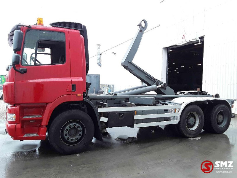 DAF 85 CF 410 6x4 - 컨테이너 운반 장치/ 스와프 보디 트럭 : 사진 5 DAF 85 CF 410 6x4 - 컨테이너 운반 장치/ 스와프 보디 트럭 : 사진 5