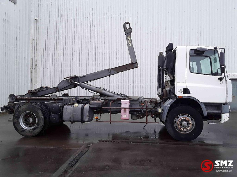 DAF CF 320 lames steel - 컨테이너 운반 장치/ 스와프 보디 트럭 : 사진 4 DAF CF 320 lames steel - 컨테이너 운반 장치/ 스와프 보디 트럭 : 사진 4