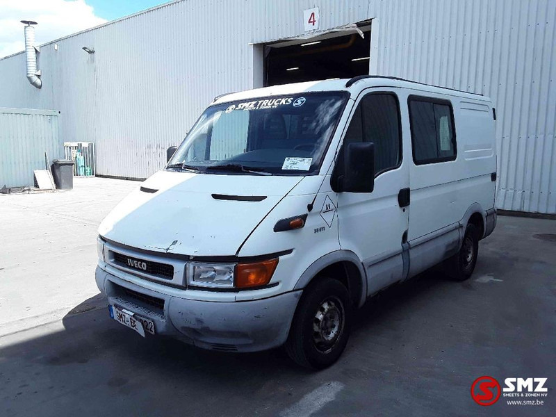 Iveco Daily - 패널 밴 : 사진 3 Iveco Daily - 패널 밴 : 사진 3