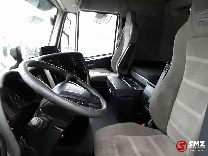 Interior photo 2: 트랙터 유닛 Iveco Stralis 480 398'km intarder