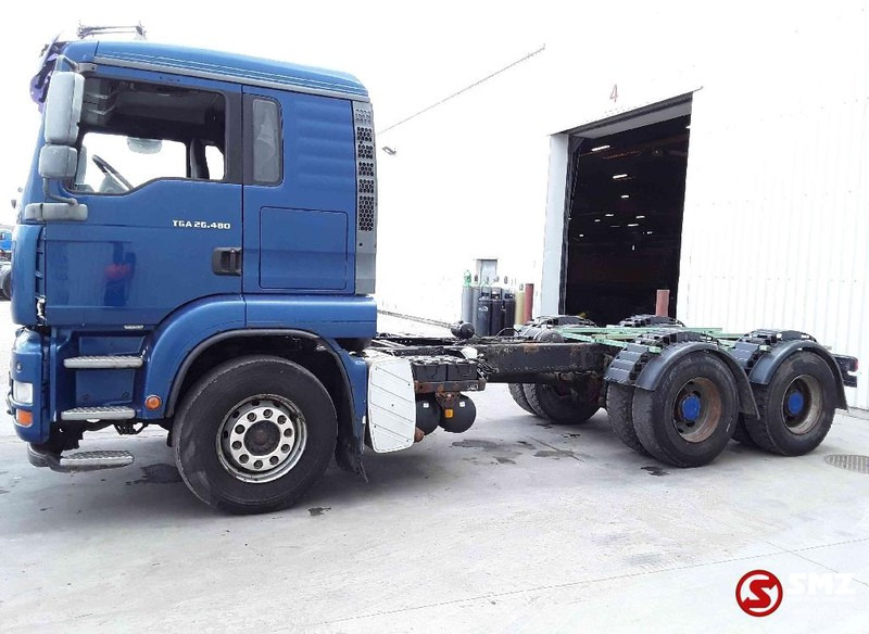 MAN TGA 26.480 6x4 manual - 캡 새시 트럭 : 사진 5 MAN TGA 26.480 6x4 manual - 캡 새시 트럭 : 사진 5