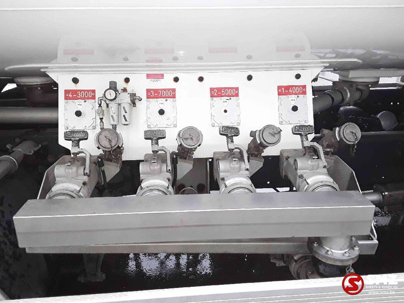 유조트럭 MAN TGM 26.340 19000 4comp : 사진 10 유조트럭 MAN TGM 26.340 19000 4comp : 사진 10