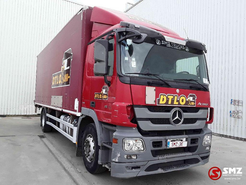 Mercedes-Benz Actros 1836 - 박스 트럭 : 사진 1 Mercedes-Benz Actros 1836 - 박스 트럭 : 사진 1