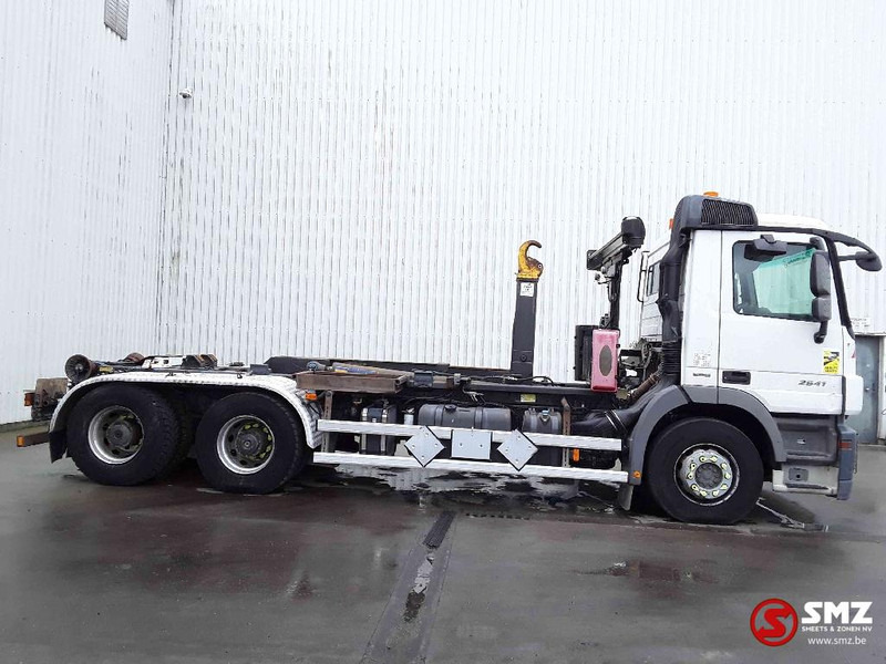 Mercedes-Benz Actros 2641 6x4 - 컨테이너 운반 장치/ 스와프 보디 트럭 : 사진 4 Mercedes-Benz Actros 2641 6x4 - 컨테이너 운반 장치/ 스와프 보디 트럭 : 사진 4