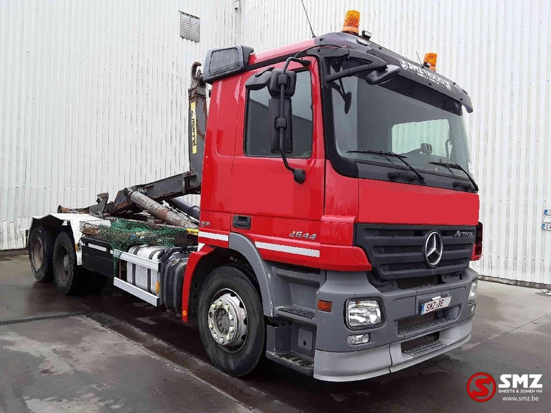 Mercedes-Benz Actros 2644 6x4 lames zps - 컨테이너 운반 장치/ 스와프 보디 트럭 : 사진 1 Mercedes-Benz Actros 2644 6x4 lames zps - 컨테이너 운반 장치/ 스와프 보디 트럭 : 사진 1