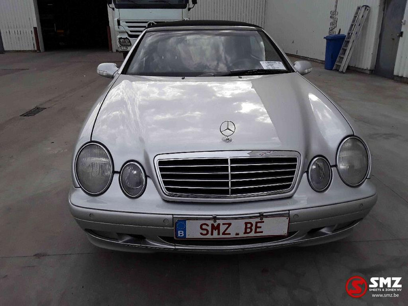 Mercedes-Benz CLK-Klasse 200 - 차량 : 사진 2 Mercedes-Benz CLK-Klasse 200 - 차량 : 사진 2