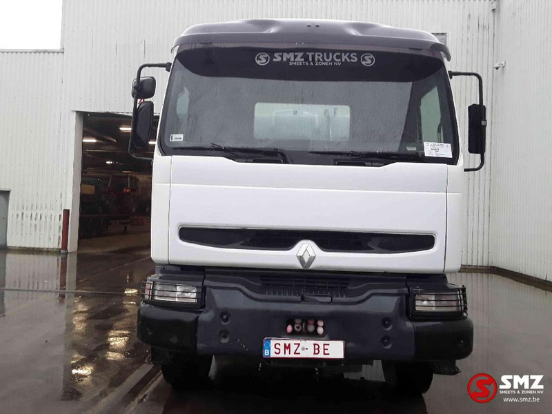 Renault Kerax 300 manual pump - 콘크리트 믹서 트럭 : 사진 2 Renault Kerax 300 manual pump - 콘크리트 믹서 트럭 : 사진 2