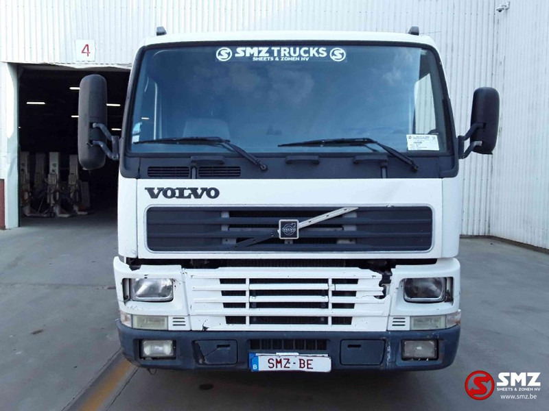 Volvo FM 7 290 lames inox - 유조트럭 : 사진 2 Volvo FM 7 290 lames inox - 유조트럭 : 사진 2