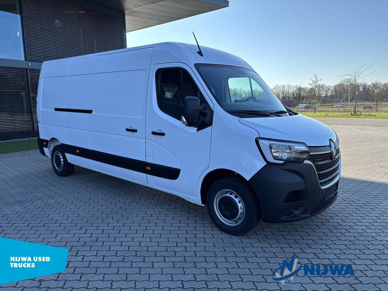Renault Master 135 L3H2 Parkeersensoren + Cruise control - 소형 밴 : 사진 2 Renault Master 135 L3H2 Parkeersensoren + Cruise control - 소형 밴 : 사진 2