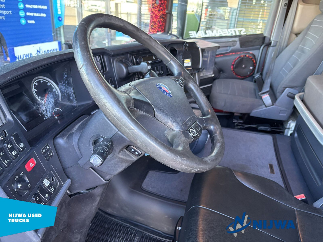 트랙터 유닛 Scania R450 6x2 I.C.M Vogelzang met HIAB 60 ton meter k : 사진 9