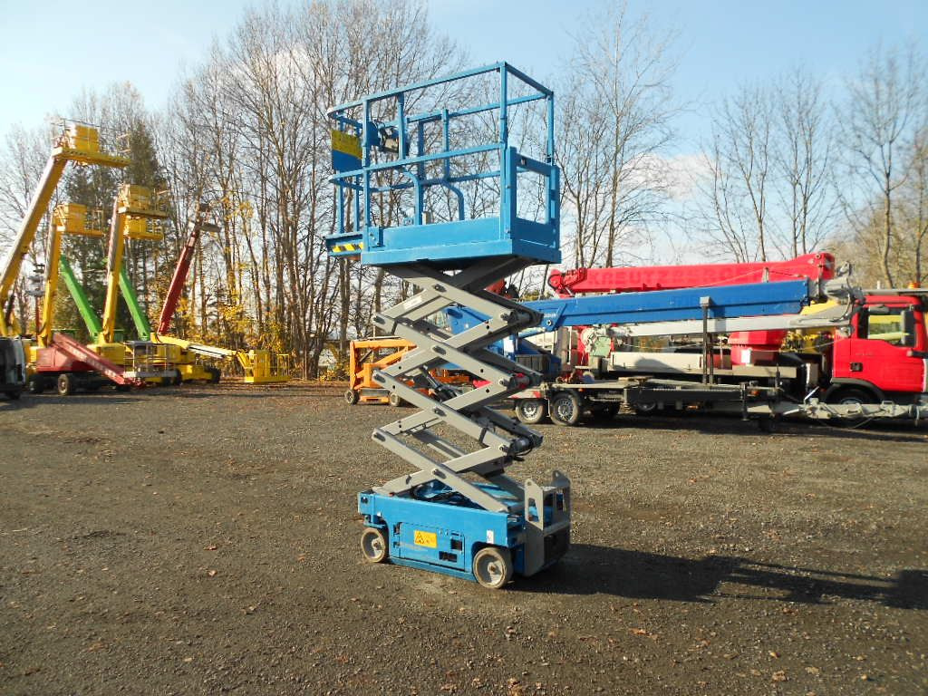 Genie GS 1330, Scherenarbeitsbühne Genie 5,9 m - 시저 리프트 : 사진 3 Genie GS 1330, Scherenarbeitsbühne Genie 5,9 m - 시저 리프트 : 사진 3