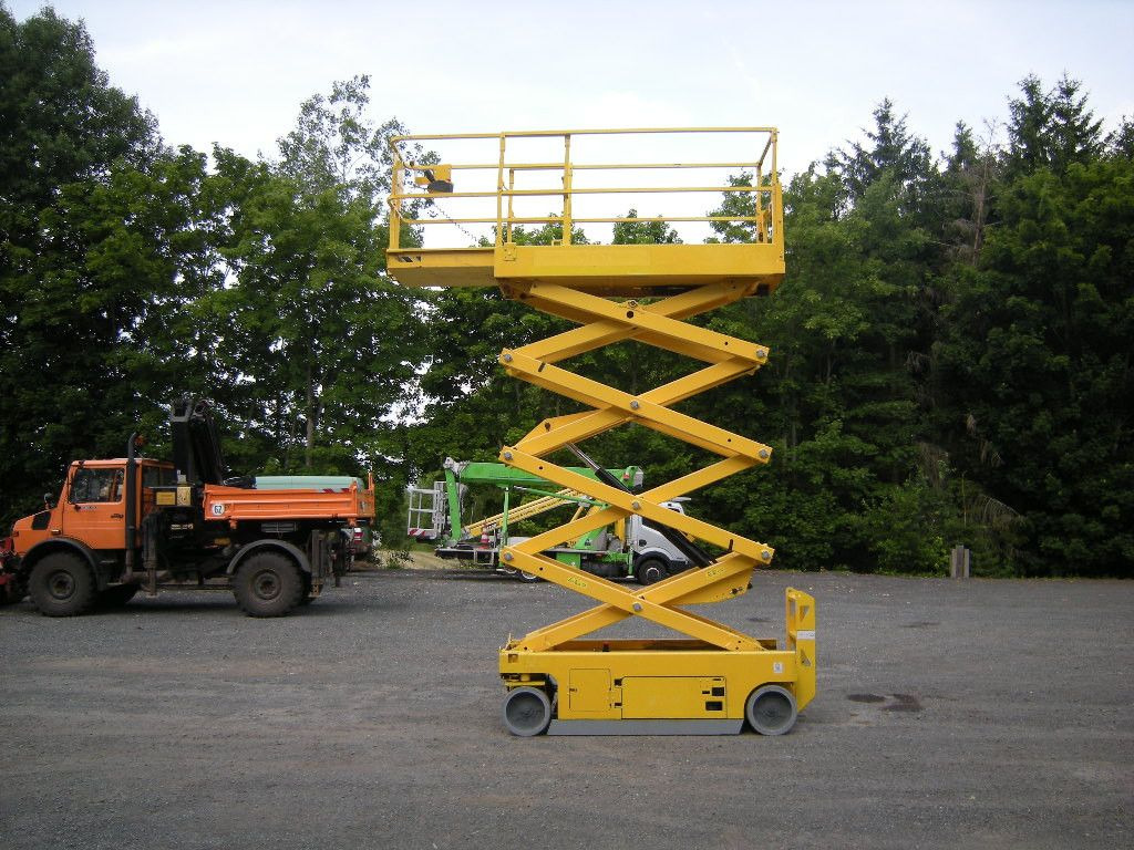 Genie GS 2632, Scherenarbeitsbühne Genie 10 m - 트럭 탑재 고가작업 플랫폼 : 사진 5 Genie GS 2632, Scherenarbeitsbühne Genie 10 m - 트럭 탑재 고가작업 플랫폼 : 사진 5