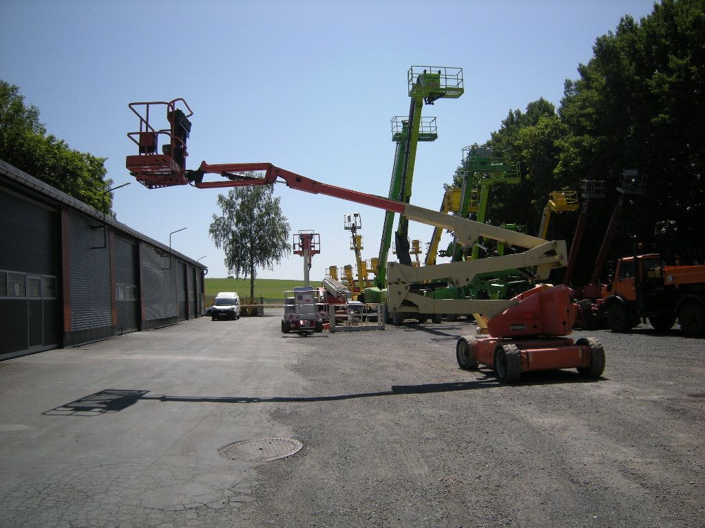 JLG E450 AJ Gelenkteleskoparbeitsbühne 16 m - 트럭 탑재 고가작업 플랫폼 : 사진 5 JLG E450 AJ Gelenkteleskoparbeitsbühne 16 m - 트럭 탑재 고가작업 플랫폼 : 사진 5