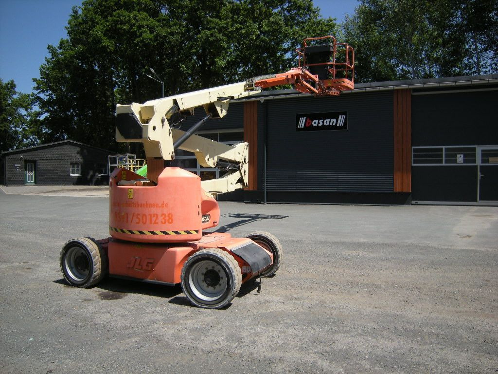 JLG E450 AJ Gelenkteleskoparbeitsbühne 16 m - 트럭 탑재 고가작업 플랫폼 : 사진 1 JLG E450 AJ Gelenkteleskoparbeitsbühne 16 m - 트럭 탑재 고가작업 플랫폼 : 사진 1
