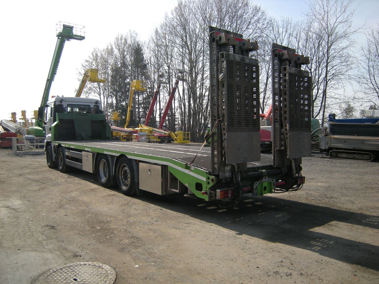 MAN 35.400, Zanner Plateau, Rampen, Winde - 견인 트럭 : 사진 4 MAN 35.400, Zanner Plateau, Rampen, Winde - 견인 트럭 : 사진 4