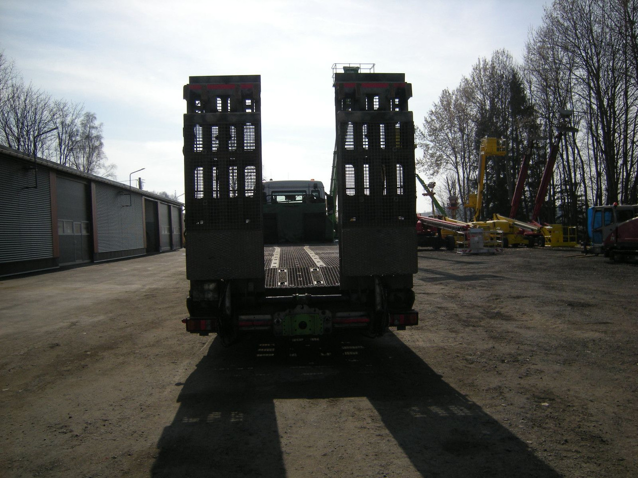 MAN 35.400, Zanner Plateau, Rampen, Winde - 견인 트럭 : 사진 3 MAN 35.400, Zanner Plateau, Rampen, Winde - 견인 트럭 : 사진 3