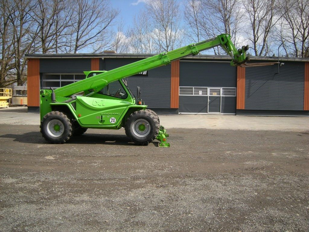 Merlo SL33 Panoramic P38.13 - 텔레스코픽 핸들러 : 사진 1 Merlo SL33 Panoramic P38.13 - 텔레스코픽 핸들러 : 사진 1
