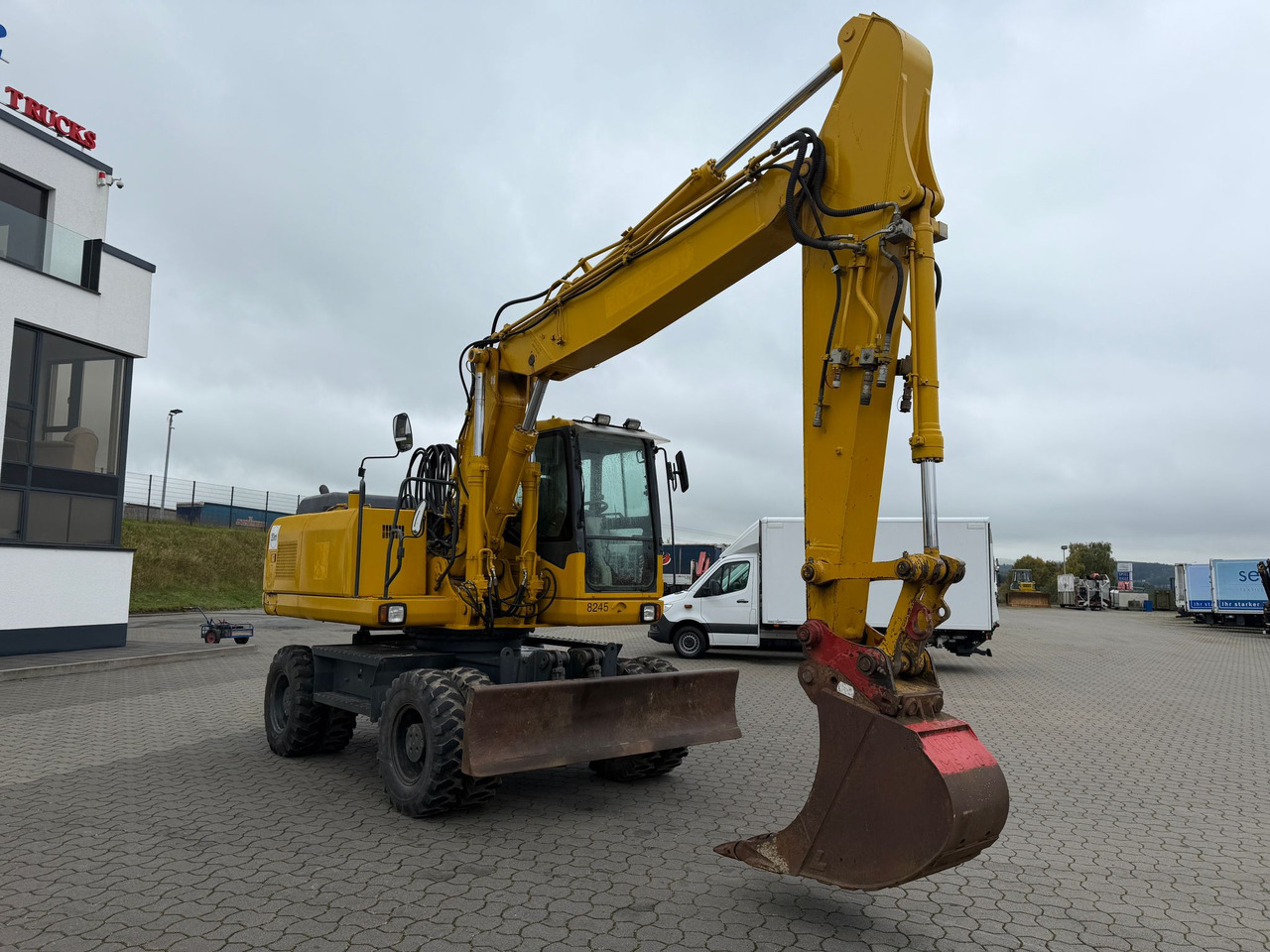 Komatsu PW 180 - 7 - 휠 굴삭기 : 사진 5 Komatsu PW 180 - 7 - 휠 굴삭기 : 사진 5