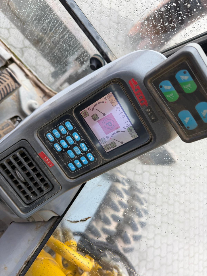 Komatsu PW 180 - 7 - 휠 굴삭기 : 사진 4 Komatsu PW 180 - 7 - 휠 굴삭기 : 사진 4