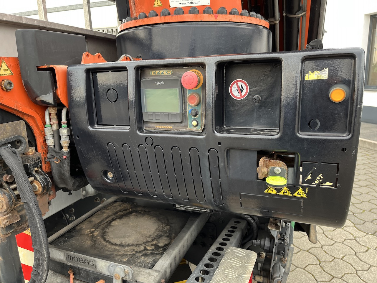 Mercedes-Benz Actros 2545 6x2 Atlas 265-A6 Lenk- Liftachse - 드롭사이드/ 플랫베드 트럭, 크레인 트럭 : 사진 4 Mercedes-Benz Actros 2545 6x2 Atlas 265-A6 Lenk- Liftachse - 드롭사이드/ 플랫베드 트럭, 크레인 트럭 : 사진 4