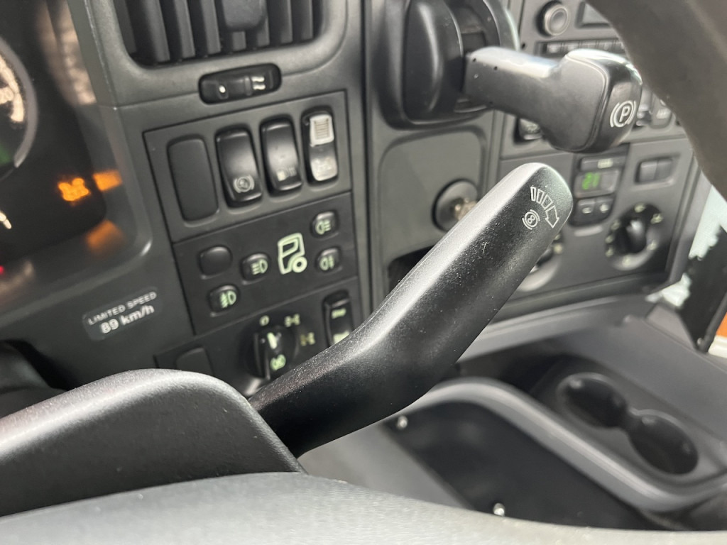 Scania G 450 8x4 Trösch Abrollkipper - 후크 리프트 트럭 : 사진 3 Scania G 450 8x4 Trösch Abrollkipper - 후크 리프트 트럭 : 사진 3