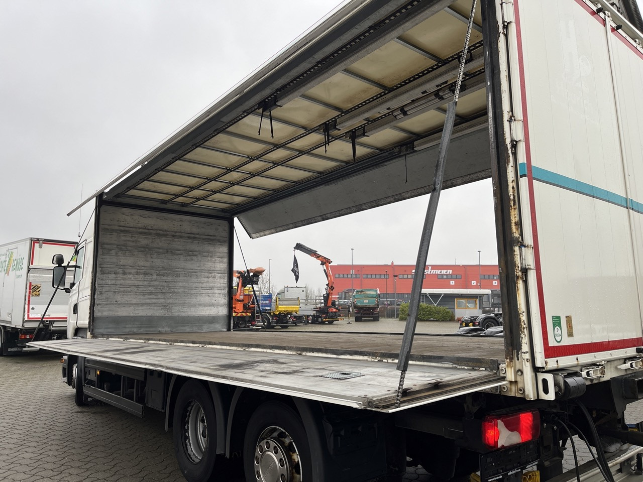 Scania R 450 6x2 Geränkezug + Orten Anhänger - 음료 트럭 : 사진 2 Scania R 450 6x2 Geränkezug + Orten Anhänger - 음료 트럭 : 사진 2