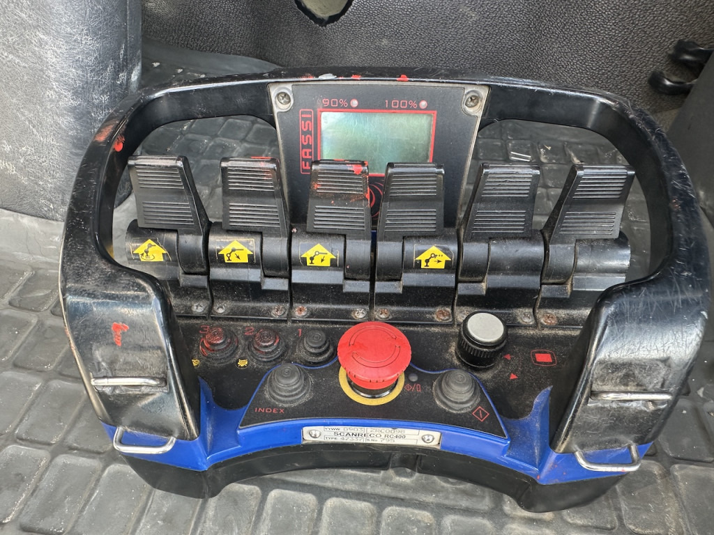 Volvo FM 440 6x2 Fassi 155 Liftachse - 트럭 : 사진 5 Volvo FM 440 6x2 Fassi 155 Liftachse - 트럭 : 사진 5