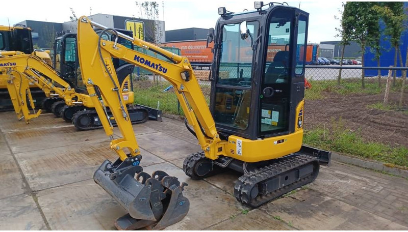 Komatsu PC16R-3HS - 미니 굴삭기 : 사진 1 Komatsu PC16R-3HS - 미니 굴삭기 : 사진 1