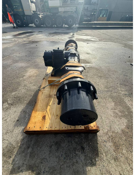 Komatsu PW140-7 REAR AXLE ASSEMBLY 20E-22-32000 - 차축 및 부품 건설기계 용 : 사진 5 Komatsu PW140-7 REAR AXLE ASSEMBLY 20E-22-32000 - 차축 및 부품 건설기계 용 : 사진 5