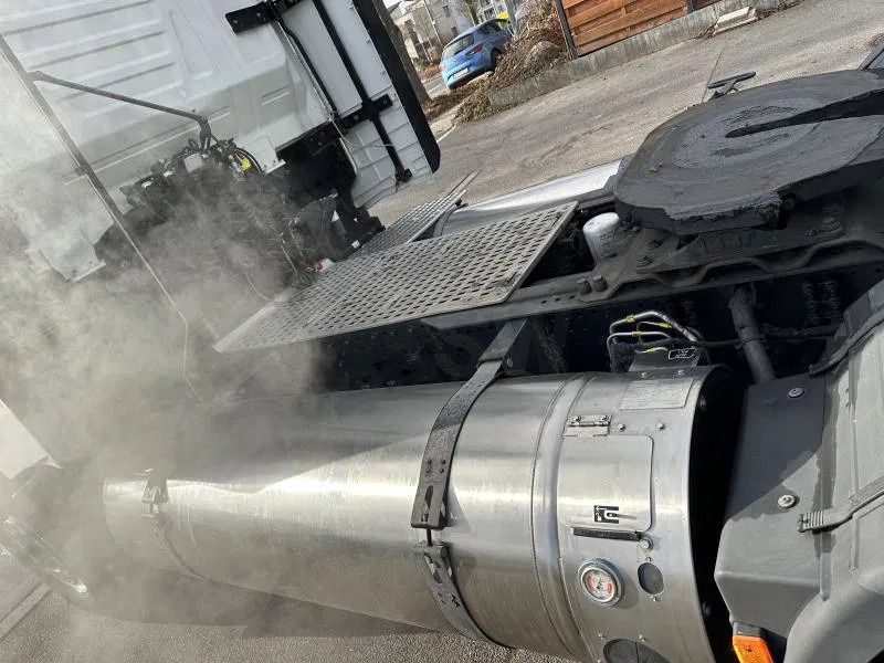 트랙터 유닛 Iveco Stralis S-Way*460*LNG*Retarder*2 Tanks : 사진 16 트랙터 유닛 Iveco Stralis S-Way*460*LNG*Retarder*2 Tanks : 사진 16